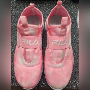 Pink tie dye Fila running g shoe 9.5